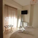 Apartment Thano's House 1 *