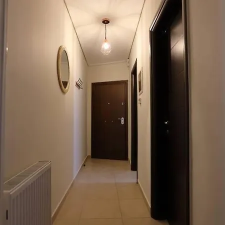 Thano's House 1 Lägenhet