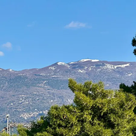 Thano's House 1 فولوس