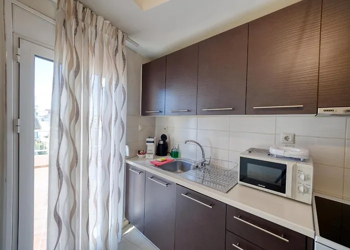 公寓 Thano's House 1